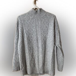 Ann Taylor Gray Cable Knit Tunic Sweater